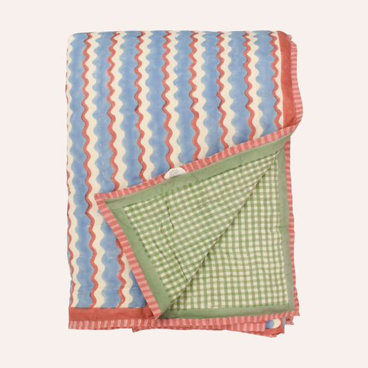 Wiggle Bedspread, Sky Blue