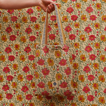 Evy Tablecloth Throw