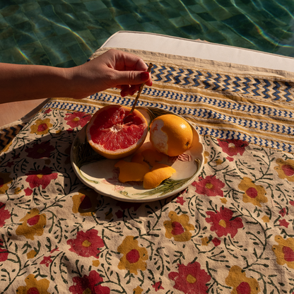 Evy Tablecloth Throw