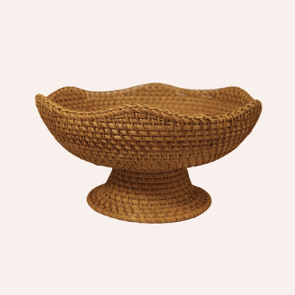 Scallop Pedestal Bowl, Rattan