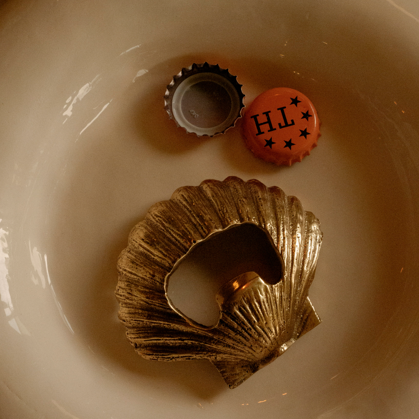 Scarlett Shell Bottle Opener