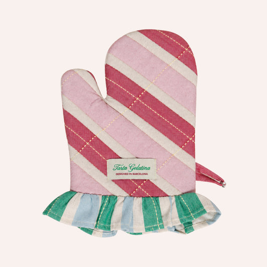 Tarta Gelatina Ruffled Oven Mitt, Red & Pink — cotton, striped design