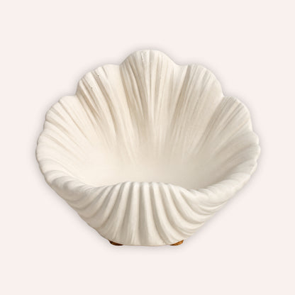 The Nou Atelier Shell Candle Holder, Bone White
