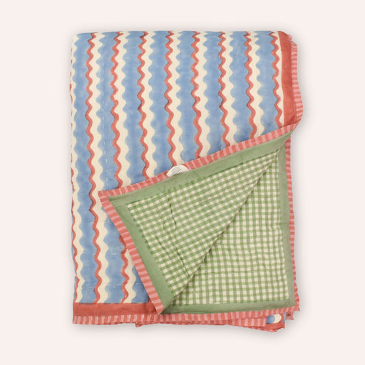YONDER. Organic Cotton Wiggle Quilt, Sky Blue